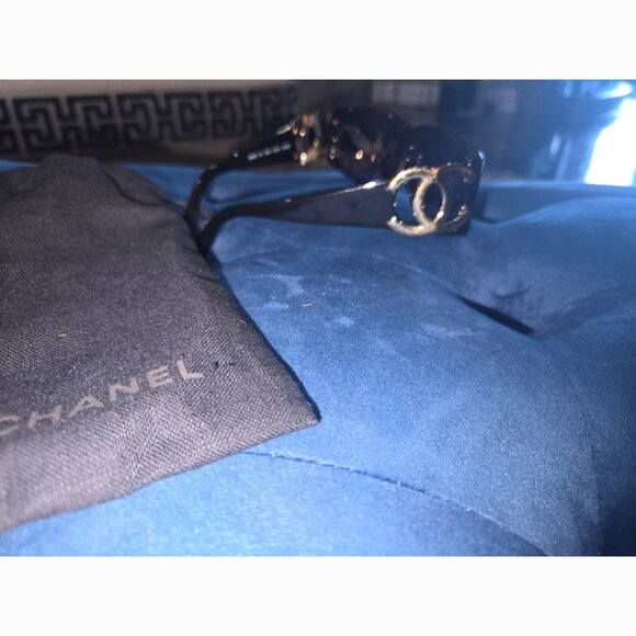 EUC Authentic Vintage Channel Sunglasses